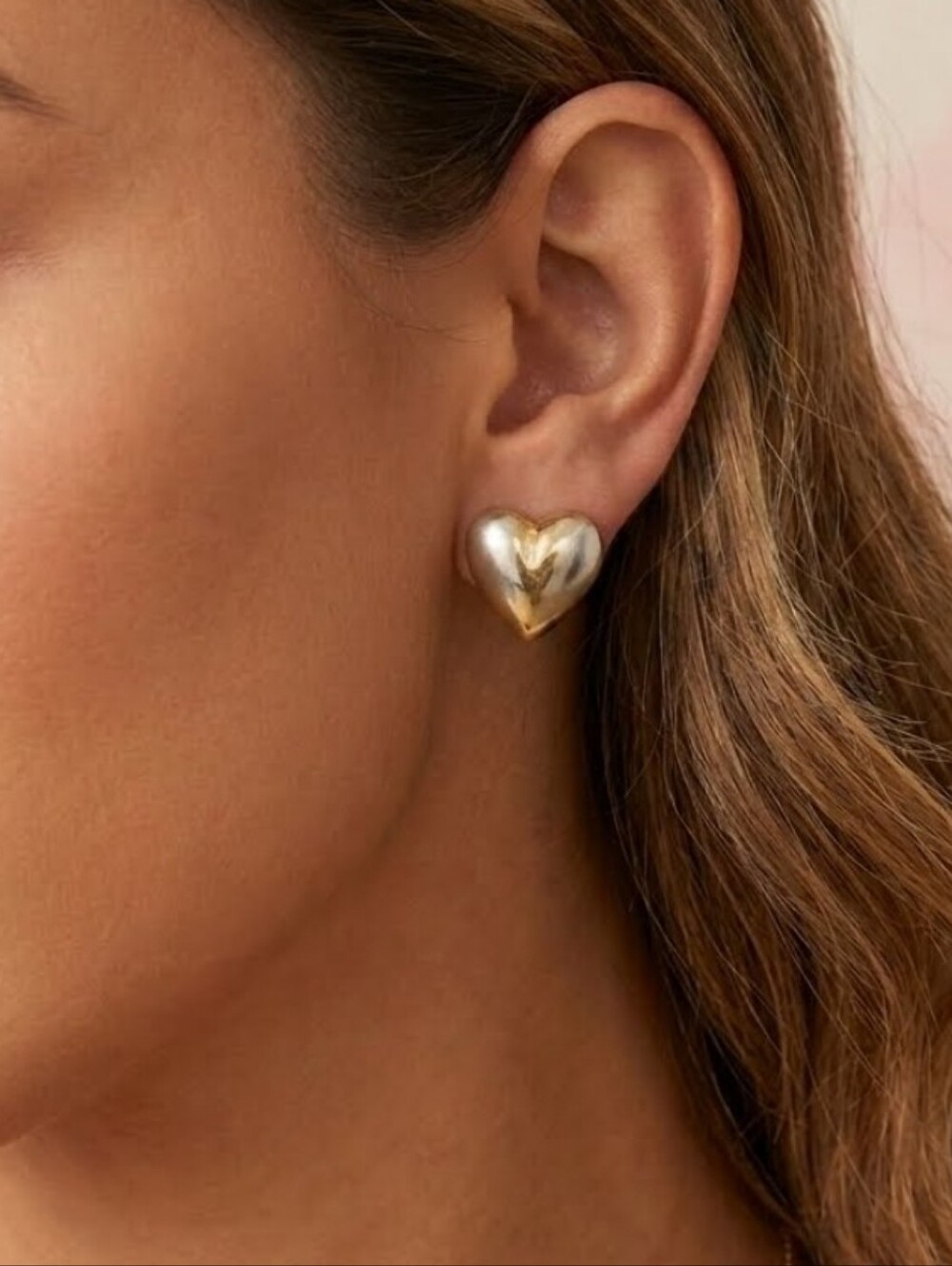 E817 Vintage Heart Shaped Metal Earrings Brushed Two Tone Silver & Gold